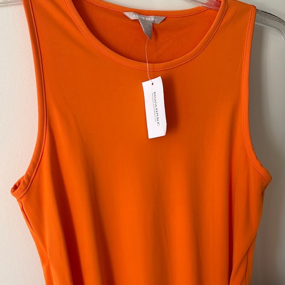 NWT Banana Republic orange compass patio maxi side slit belted dress Size M - Picture 7 of 11